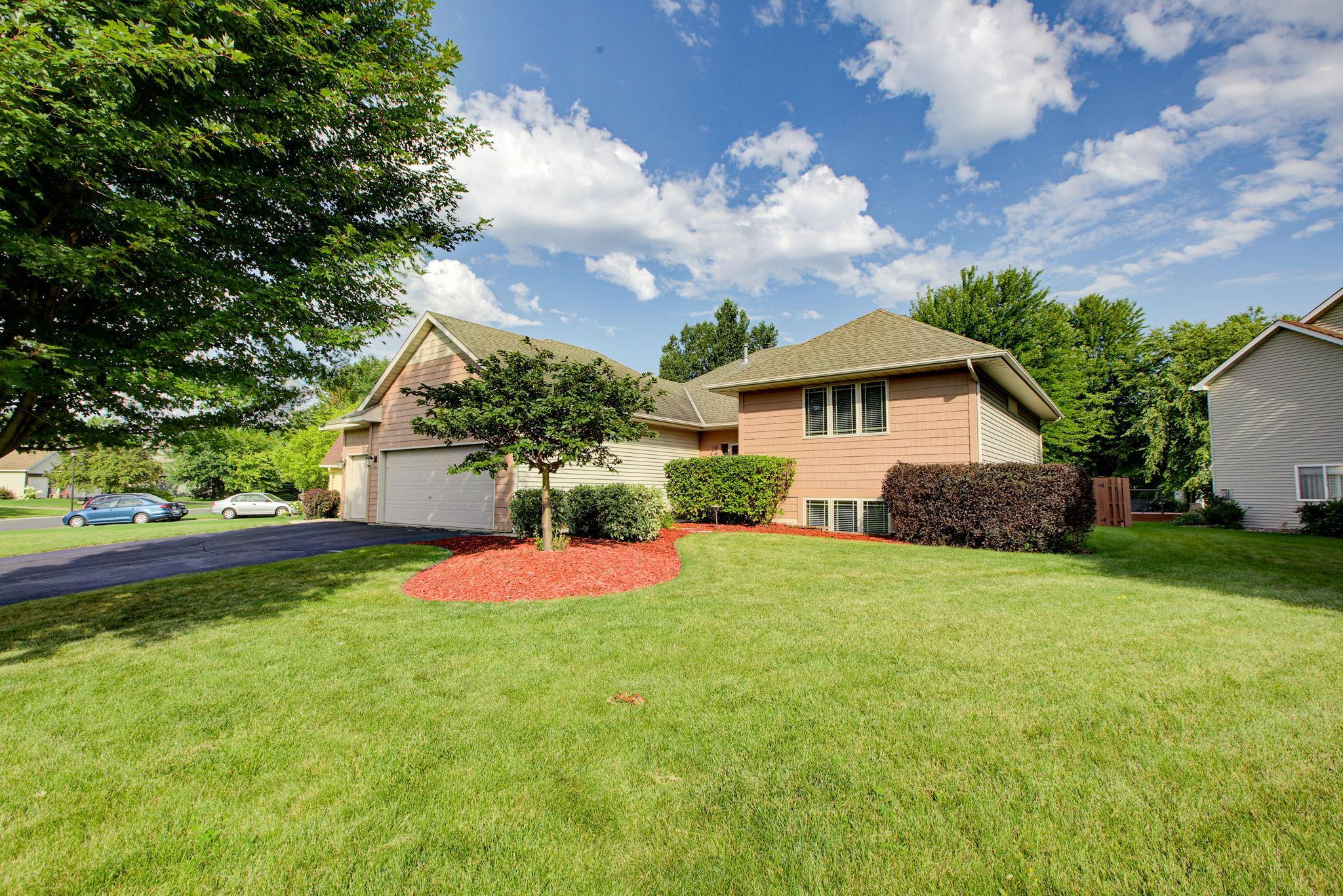 8122 Boulder Ridge Road Woodbury, MN 55125 - Photo 1 of 1 Gallery Image 1