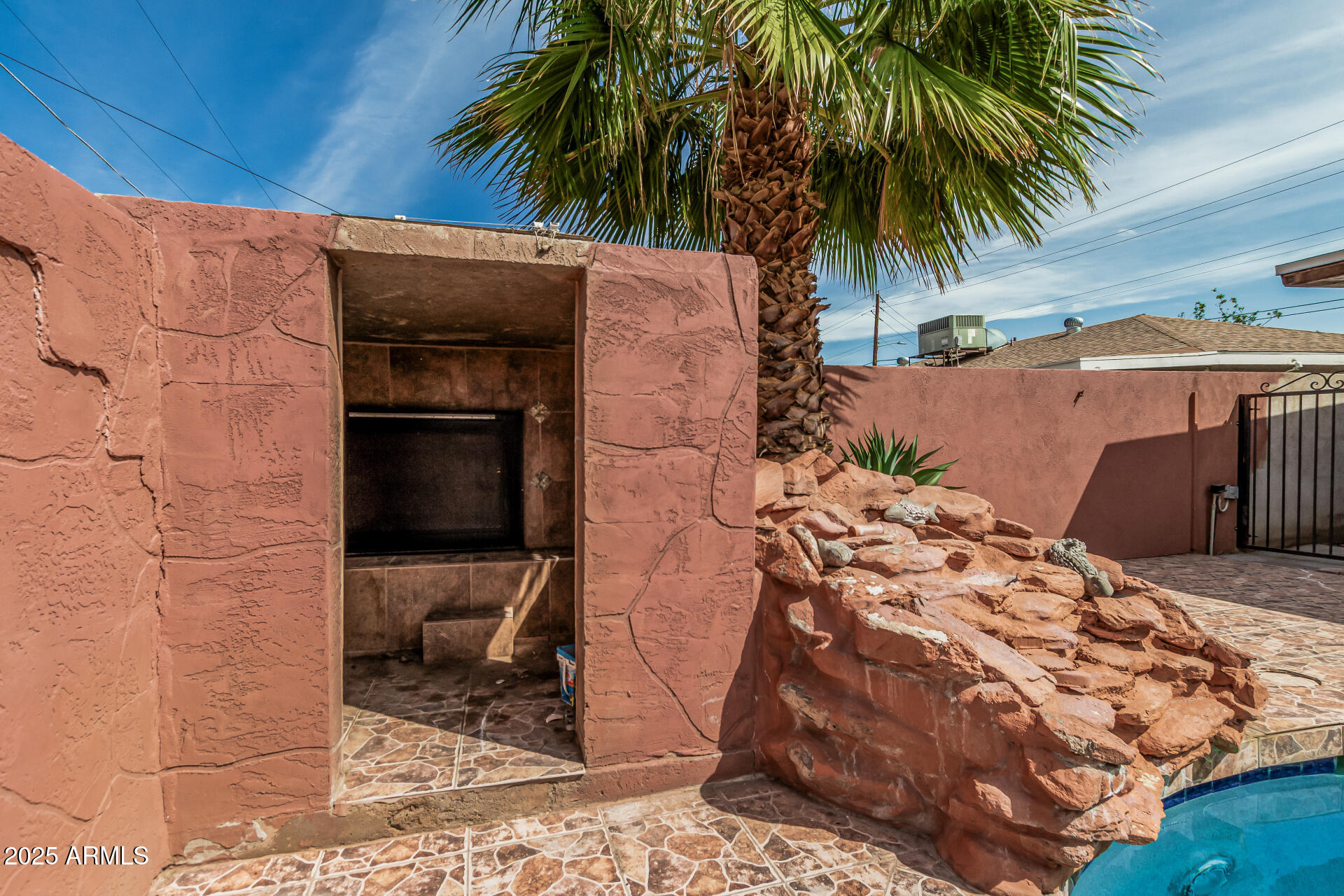 3812 West Thomas Road Phoenix, AZ 85019 - Photo 35 of 35 a terrace with outdoor seating and trees