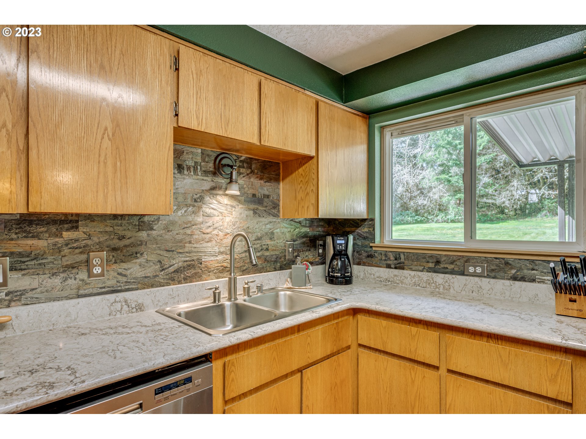 150 McCormick Road Castle Rock, WA 98611 - Photo 9 of 31 Gallery Image 9