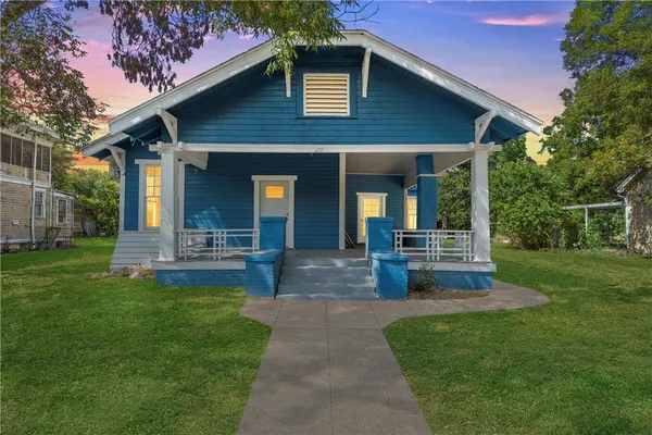 $138,000 | 433 Chambers Street, Marlin, TX 76661