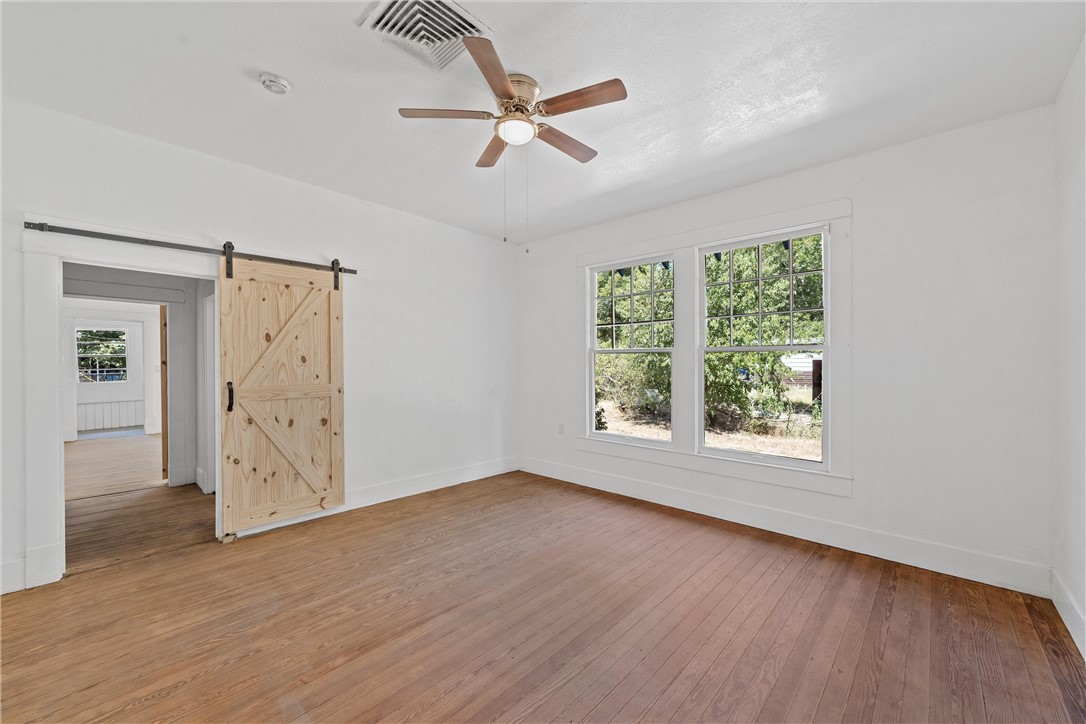 433 Chambers Street Marlin, TX 76661 - Photo 9 of 26