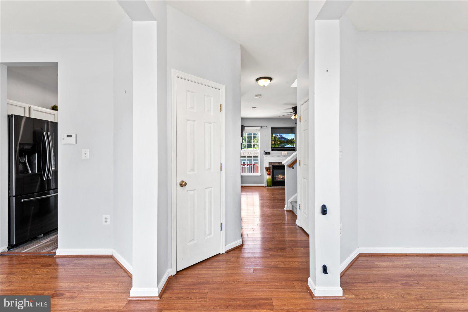 6413 Hot Spring Lane Fredericksburg, VA 22407 - Photo 5 of 39