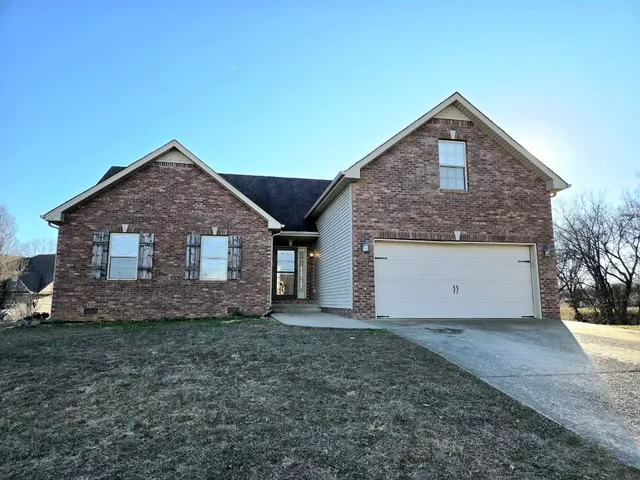 $2,200 | 961 Joey Drive, Clarksville, TN 37042