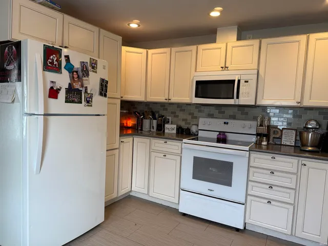 $219,900 | 612 17th Street, Bedford, IN 47421