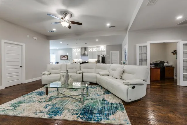 $599,000 | 1609 15th Place, Plano, TX 75074