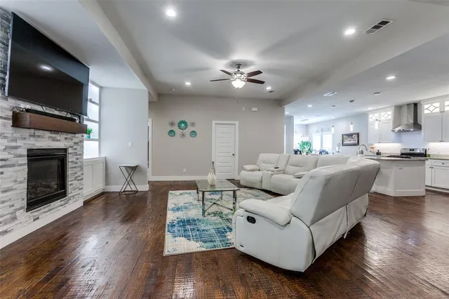 $599,000 | 1609 15th Place, Plano, TX 75074