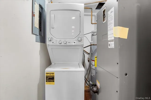 $4,600 | 100 Cutter Mill Road, Unit 3F, Great Neck, NY 11021