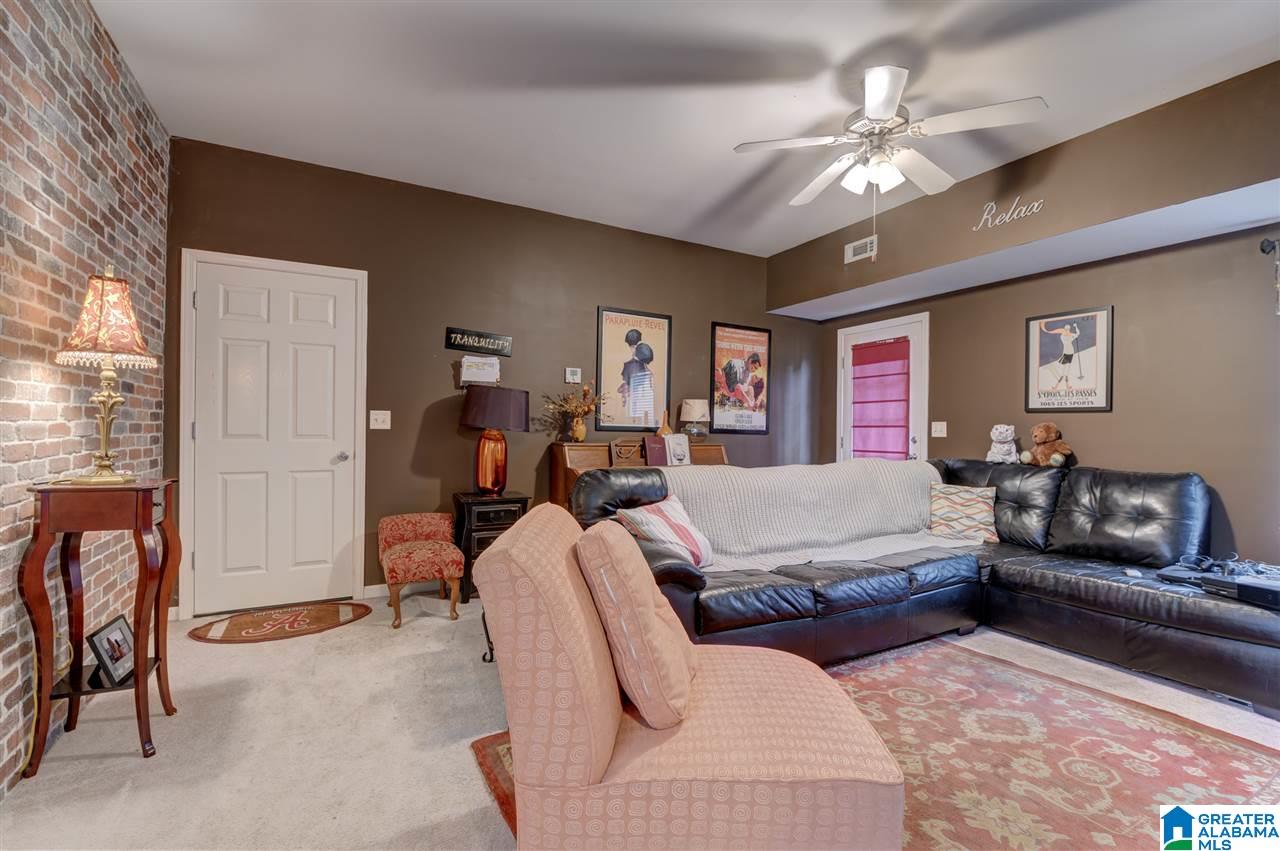5224 Summerset Way Bessemer, AL 35022 - Photo 5 of 31