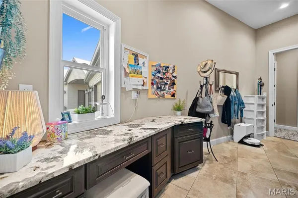 $2,100,000 | 32 Taylors Way, Foristell, MO 63348