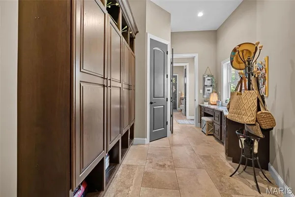 $2,100,000 | 32 Taylors Way, Foristell, MO 63348