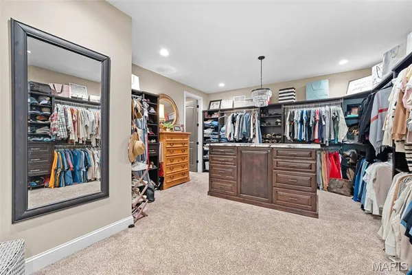 $2,100,000 | 32 Taylors Way, Foristell, MO 63348