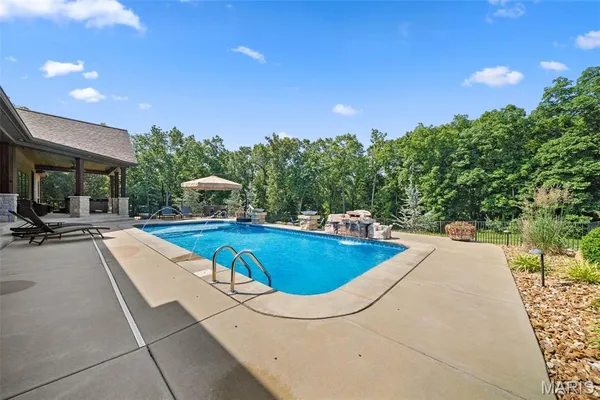 $2,100,000 | 32 Taylors Way, Foristell, MO 63348