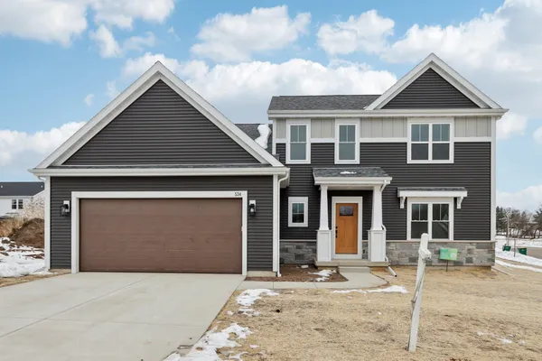 $632,900 | 534 Buss Cottage Grove, Cottage Grove, WI 53527