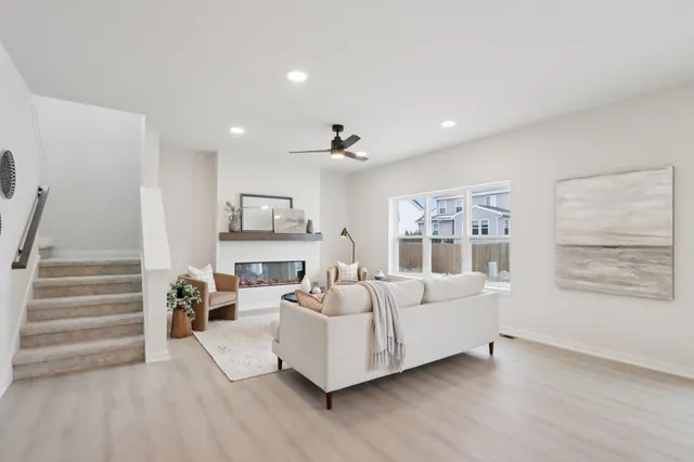 $634,900 | 534 Buss Cottage Grove, Cottage Grove, WI 53527