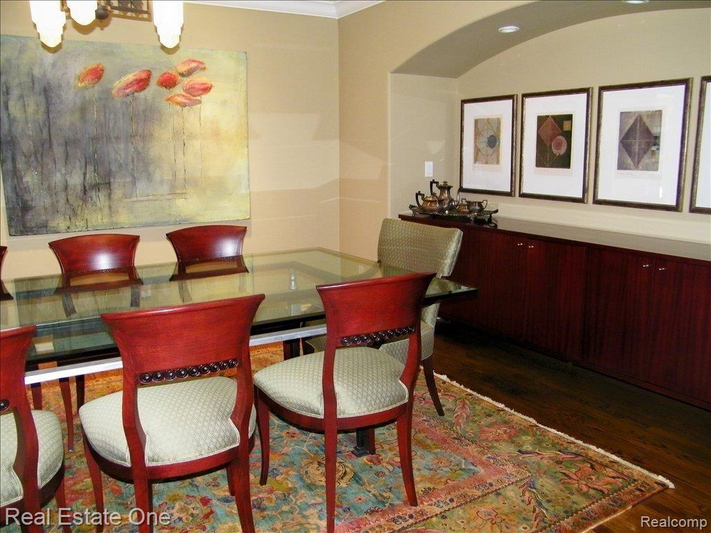 355 Glengarry Road Bloomfield Hills, MI 48301 - Photo 9 of 23 Dining Room