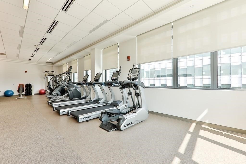 80 Fenwood Road, Unit 813 Boston, MA 02115 - Photo 9 of 11