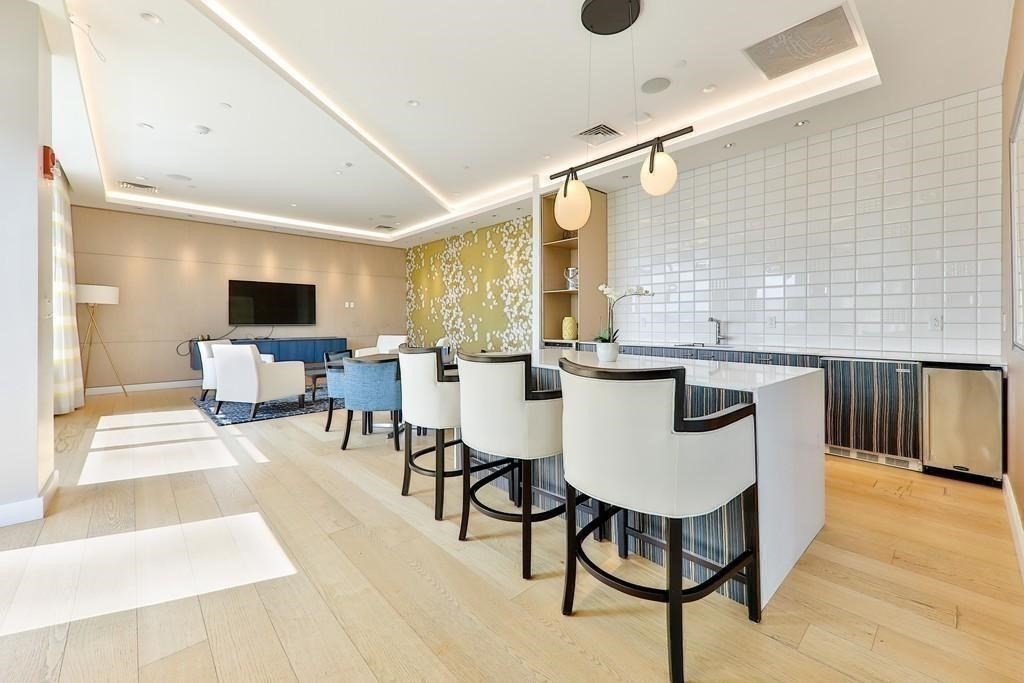 80 Fenwood Road, Unit 813 Boston, MA 02115 - Photo 10 of 11