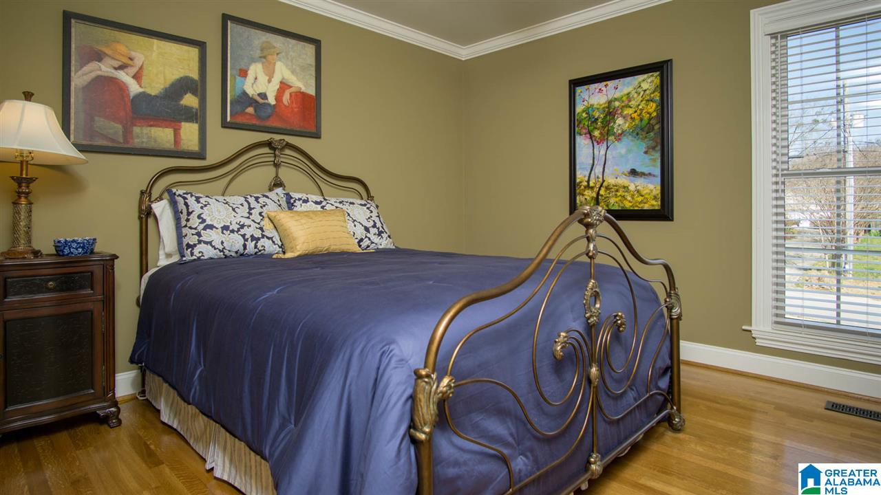 889 Springmeadow Drive Gardendale, AL 35071 - Photo 13 of 31