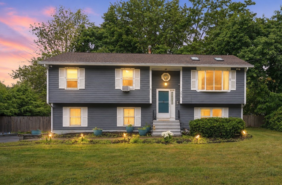 3870 Diamond Hill Road Cumberland, RI 02864 - Photo 37 of 37