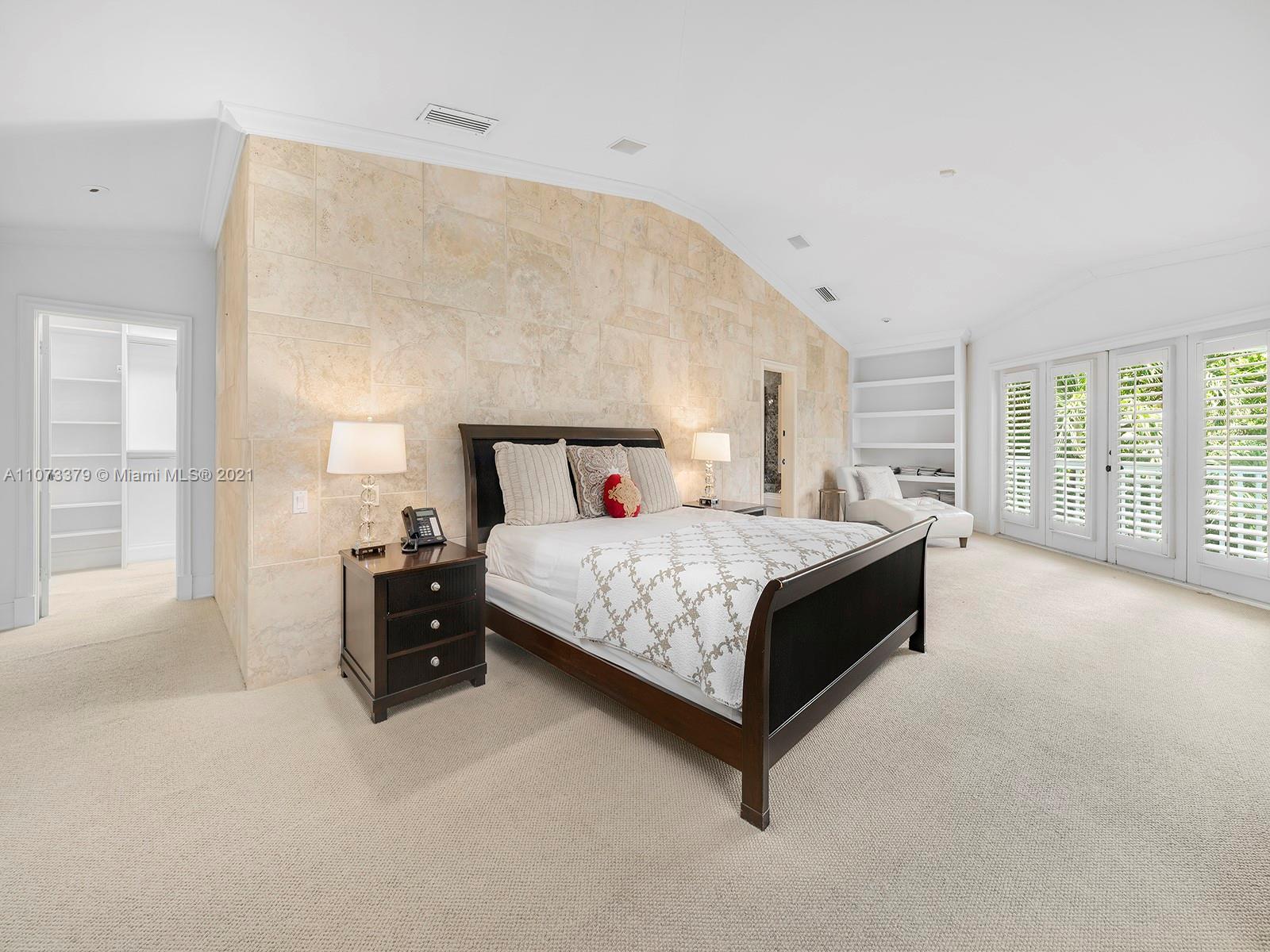 3545 Anchorage Way Miami, FL 33133 - Photo 5 of 12 Gallery Image 5