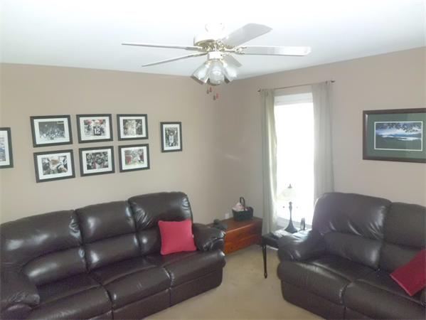 8 Old Farm Road Palmer, MA 01069 - Photo 17 of 29 Gallery Image 17