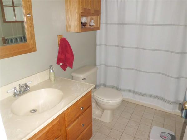 8 Old Farm Road Palmer, MA 01069 - Photo 18 of 29 Gallery Image 18