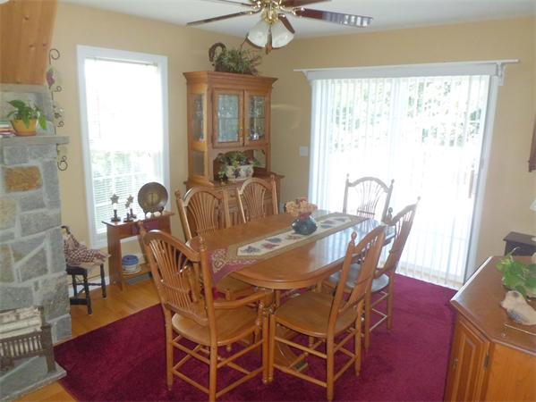 8 Old Farm Road Palmer, MA 01069 - Photo 8 of 29 Gallery Image 8