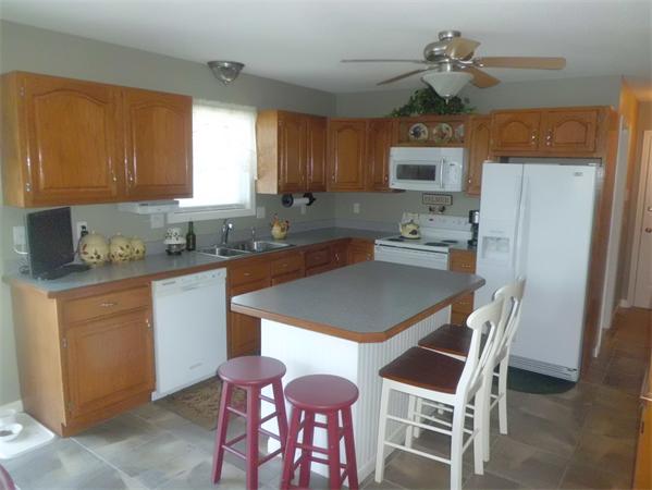 8 Old Farm Road Palmer, MA 01069 - Photo 10 of 29 Gallery Image 10