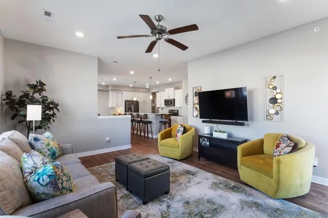 $395,000 | 19549 Meadow Trail, Rogers, MN 55311