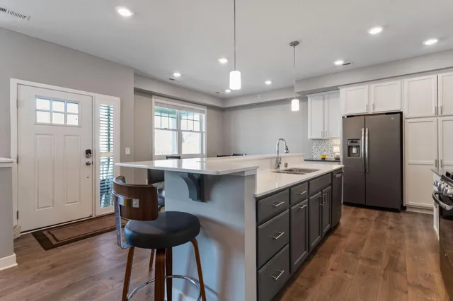 $395,000 | 19549 Meadow Trail, Rogers, MN 55311