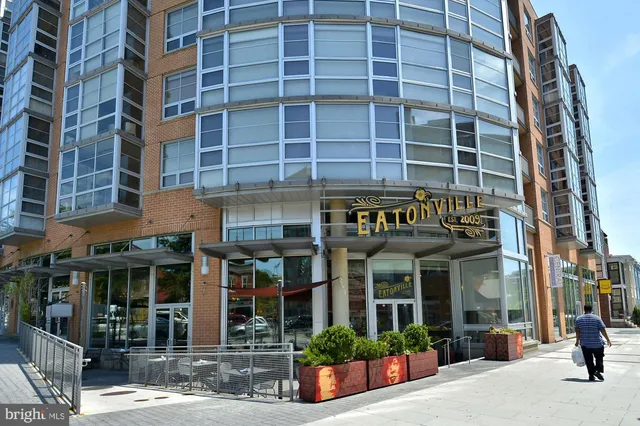 a view of a tall building