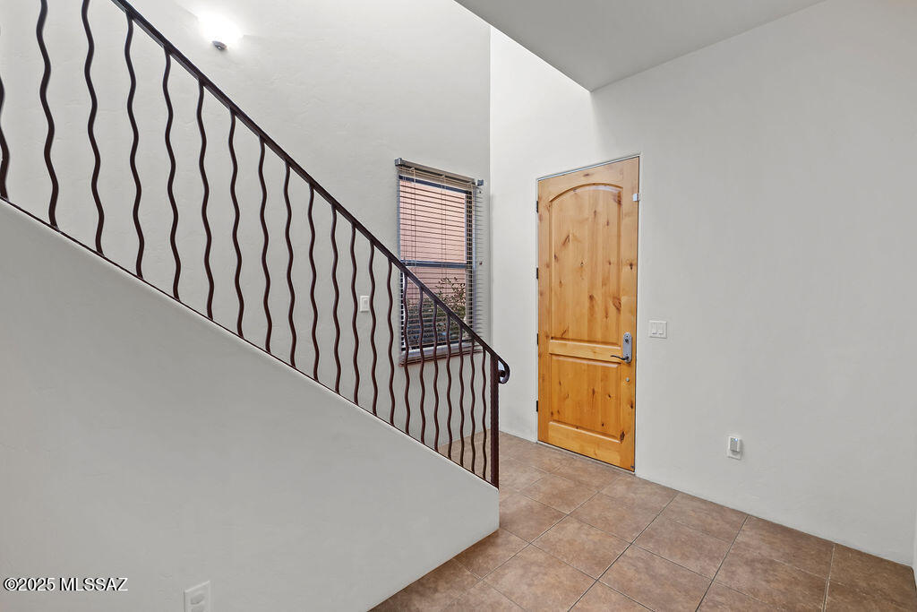 213 East Croydon Park Road Tucson, AZ 85704 - Photo 5 of 43