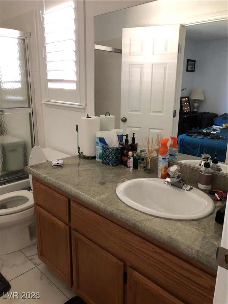 Undisclosed Address Henderson, NV 89074 - Photo 29 of 36 Guest Bathroom