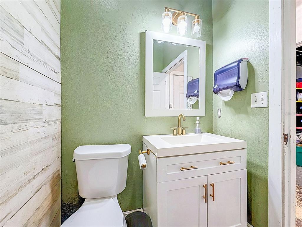 16736 Powerline Road Dade City, FL 33523 - Photo 24 of 77 Gallery Image 24