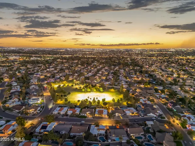 $799,900 | 9217 South Kachina Drive, Tempe, AZ 85284