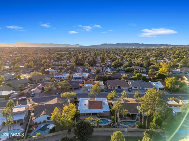 $799,900 | 9217 South Kachina Drive, Tempe, AZ 85284