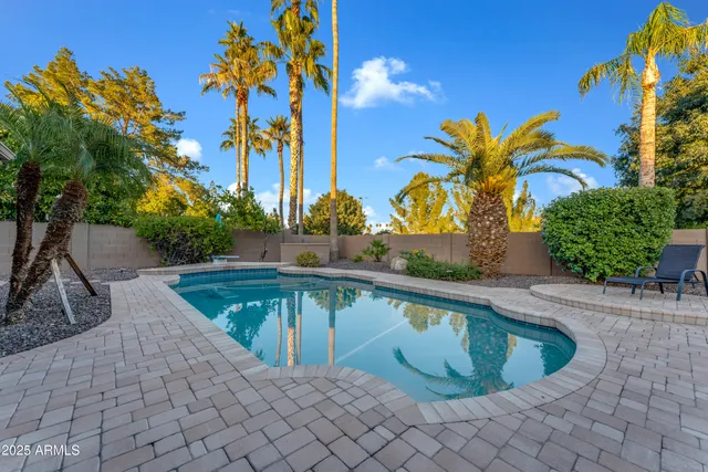 $799,900 | 9217 South Kachina Drive, Tempe, AZ 85284