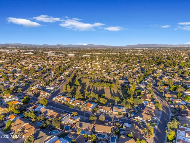 $799,900 | 9217 South Kachina Drive, Tempe, AZ 85284