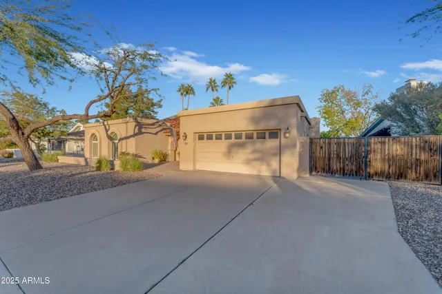 $799,900 | 9217 South Kachina Drive, Tempe, AZ 85284