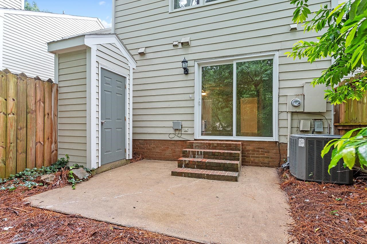 1434 Kent Road Raleigh, NC 27606 - Photo 23 of 24 Photo 23