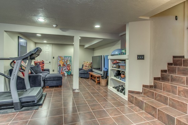 65 Whitman Road Needham, MA 02492 - Photo 17 of 21 Gallery Image 17