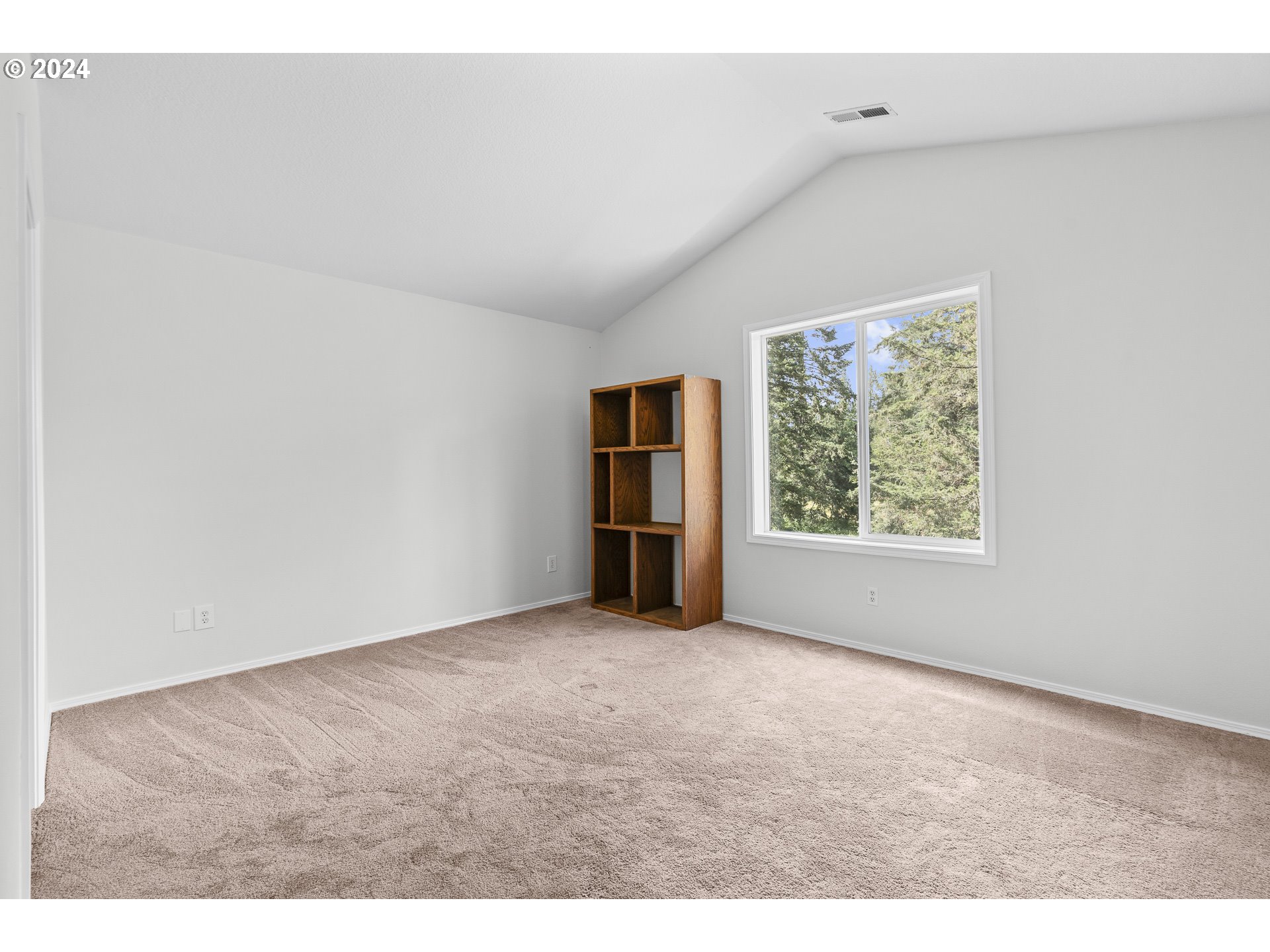3414 Southwest 2nd Street Gresham, OR 97030 - Photo 13 of 22 Gallery Image 13