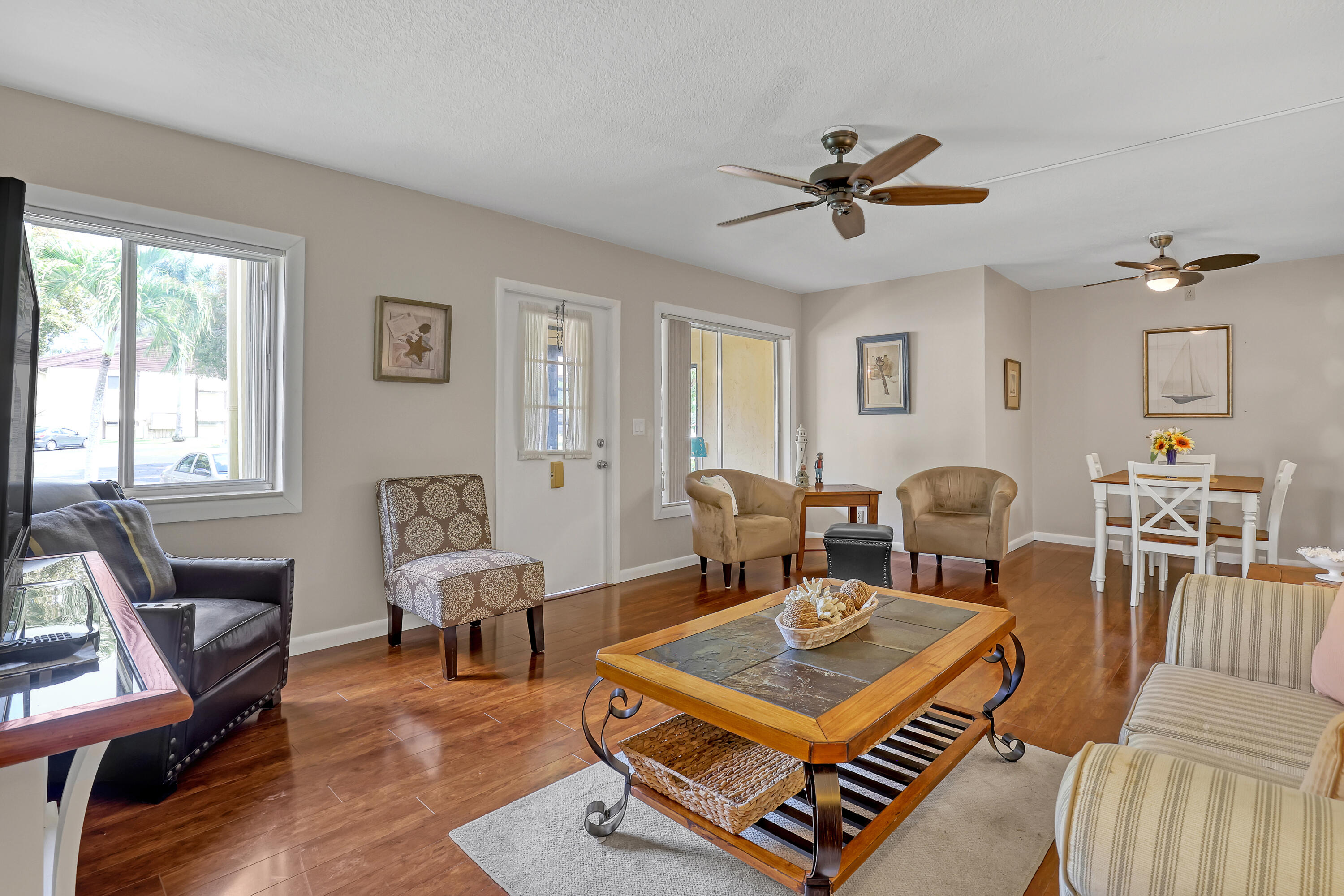 339 Pine Ridge Circle, Unit D1 Greenacres, FL 33463 - Photo 12 of 56 339 Pine Ridge #D1 (14)