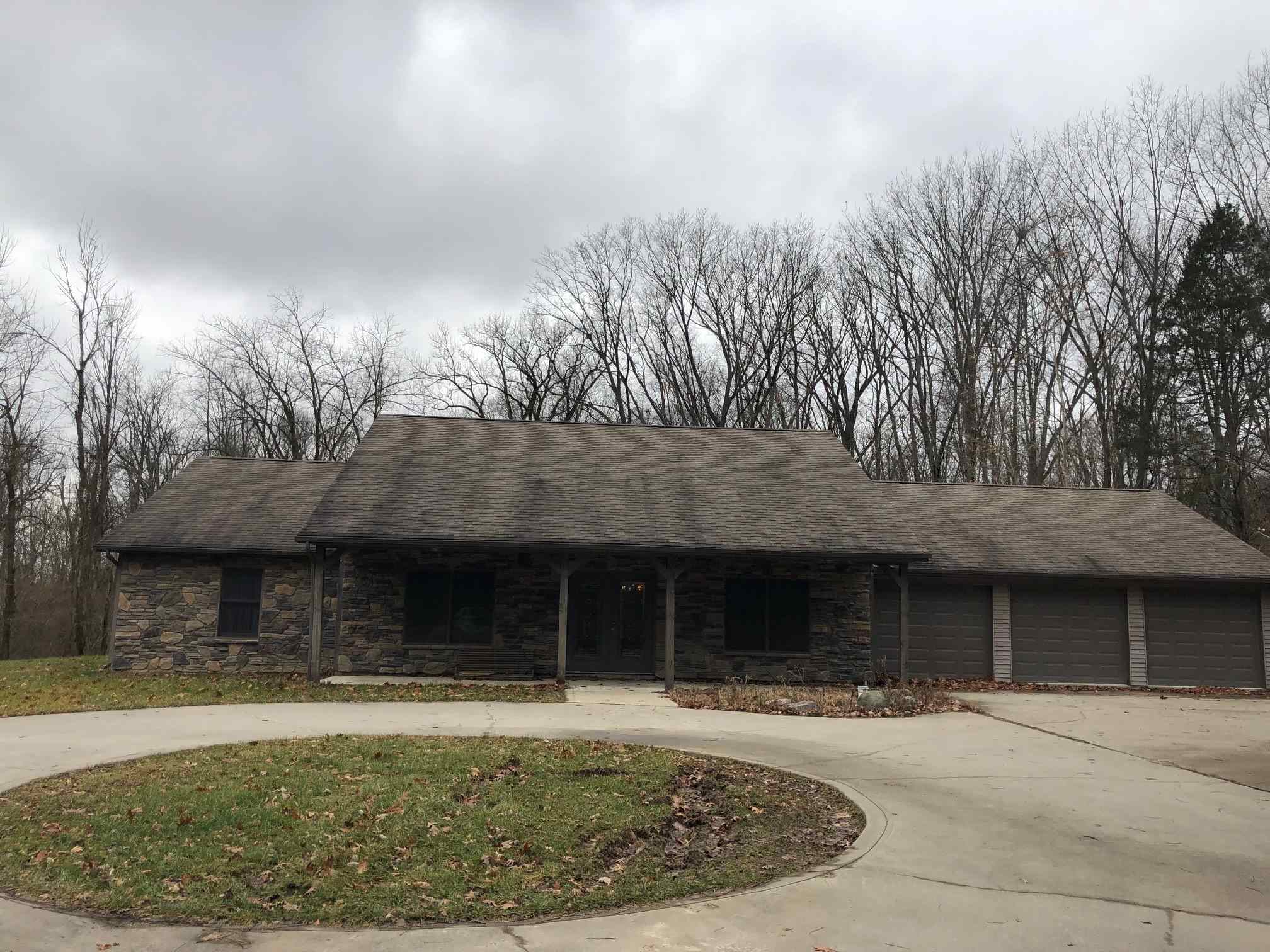 7624 Amber Road Fort Wayne, IN 46814 - Photo 1 of 36
