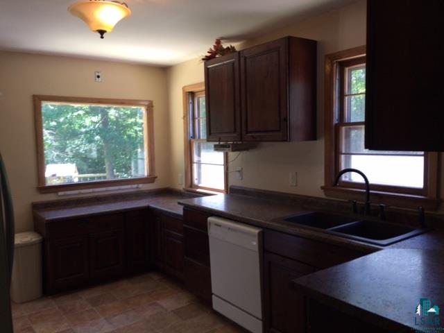 402 South Ugstad Road Proctor, MN 55810 - Photo 8 of 15 Gallery Image 8