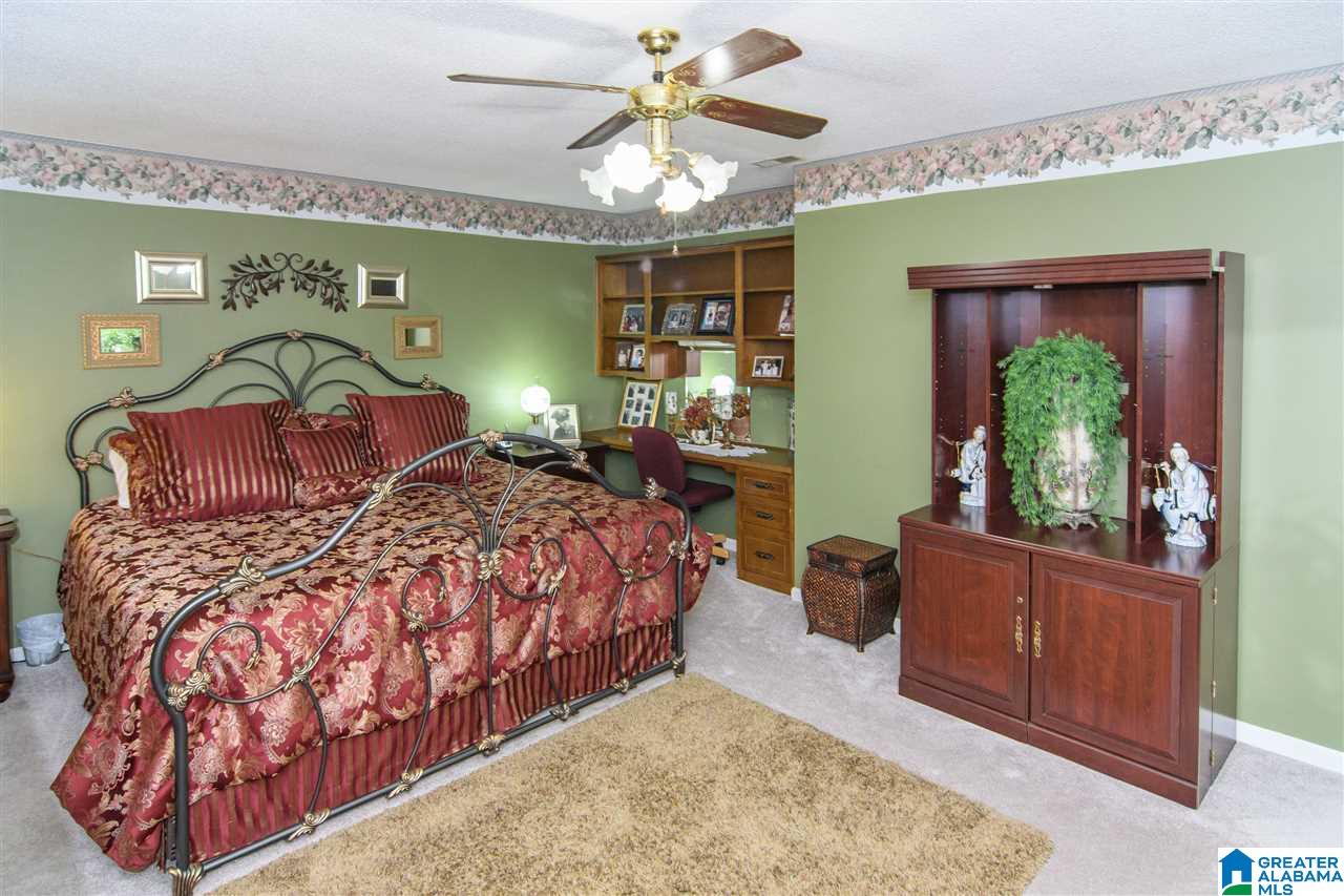 138 Ridgewood Drive Trussville, AL 35173 - Photo 21 of 37