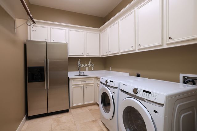 $1,159,000 | 16610 Fern Rock Falls Court, Spring, TX 77379