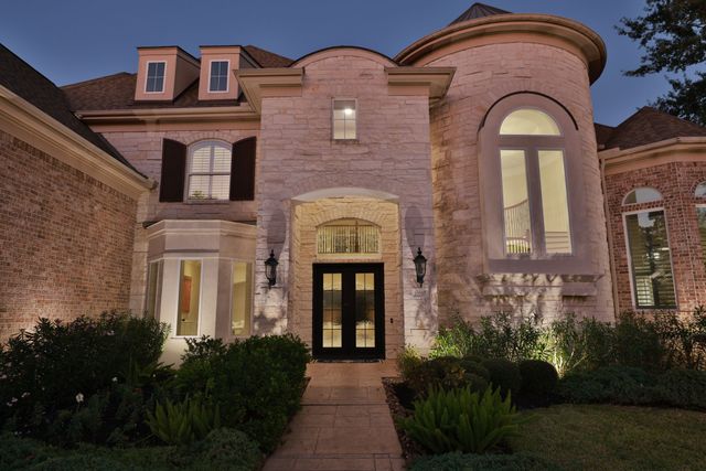 $1,159,000 | 16610 Fern Rock Falls Court, Spring, TX 77379