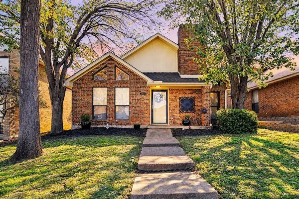 $395,000 | 1444 Homestead Lane, Carrollton, TX 75007