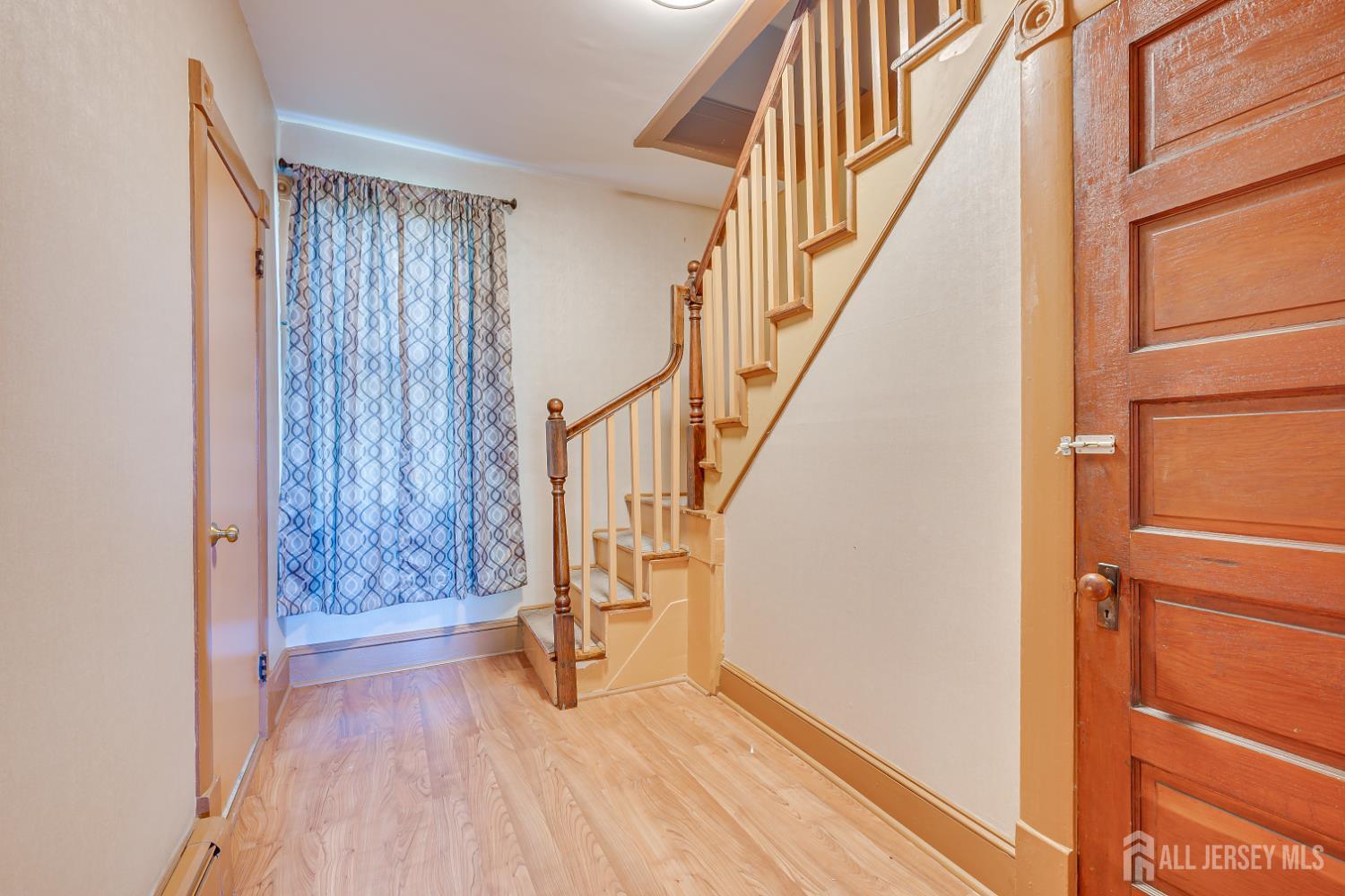10 Jeff Street Edison, NJ 08837 - Photo 21 of 32